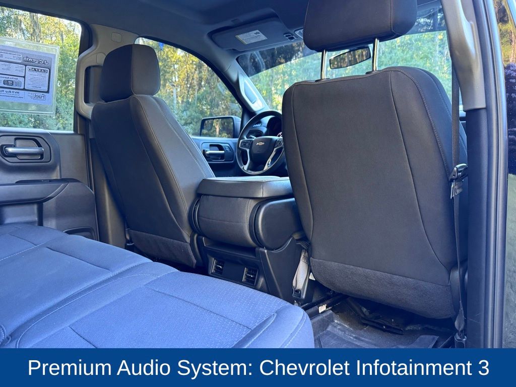 2022 Chevrolet Silverado 1500 LTD 2WD Crew Cab Short Bed Custom