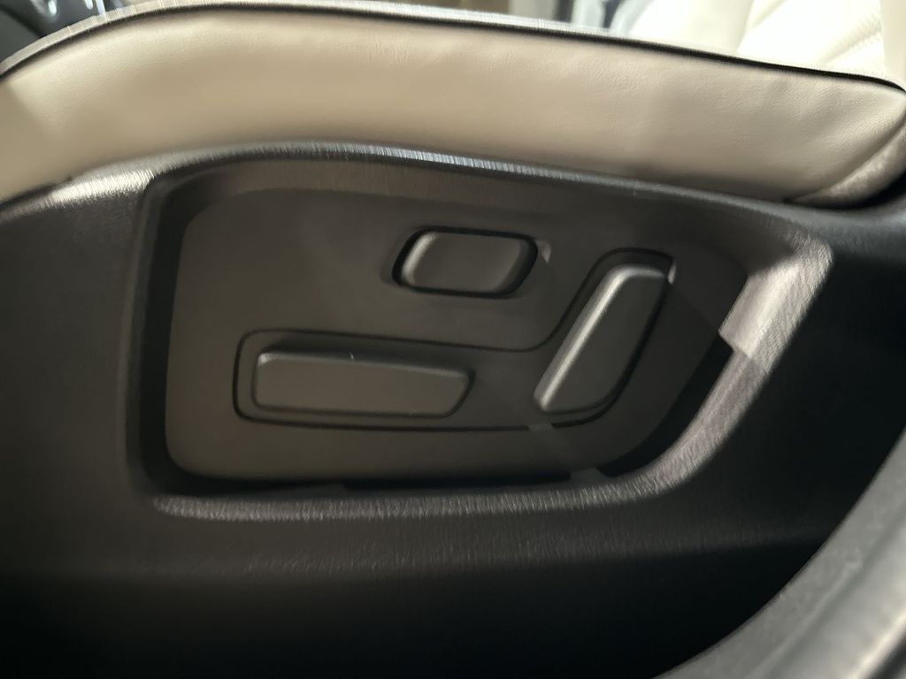2025 Mazda CX-5 2.5 S Premium Plus Package - 11