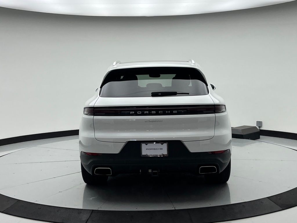 Thumbnail: 2024 Porsche Cayenne - 4