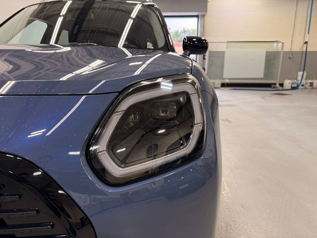 Thumbnail: 2025 MINI Cooper Countryman - 9