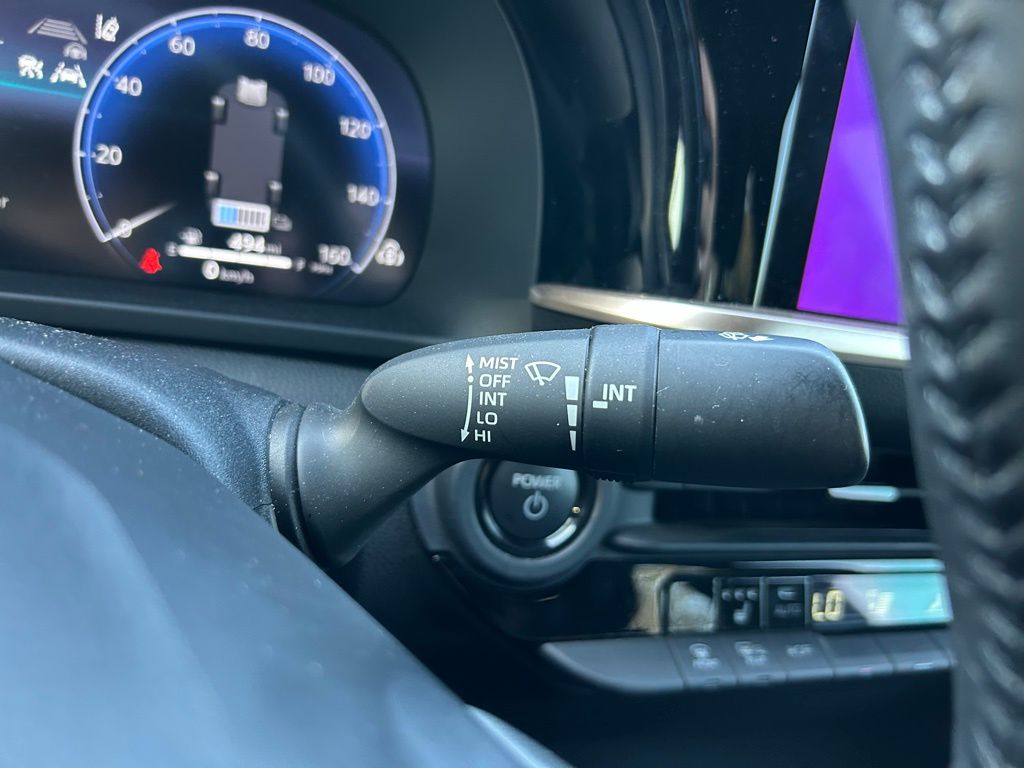 Thumbnail: 2023 Toyota Crown - 20