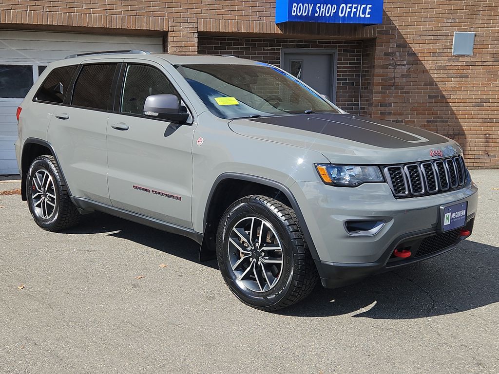 2021 Jeep Grand Cherokee Trailhawk photo