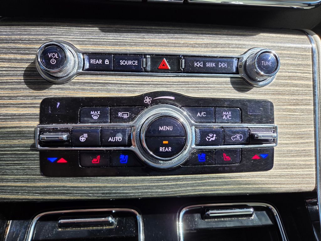 2020 Lincoln Aviator Black Label