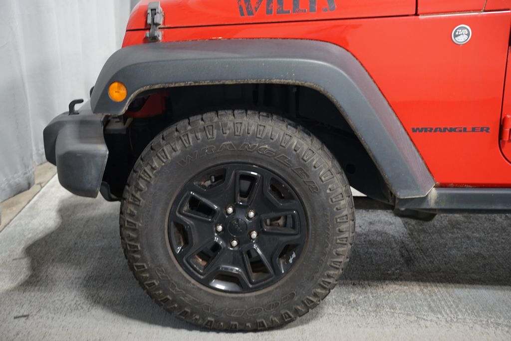 Thumbnail: 2015 Jeep Wrangler - 5