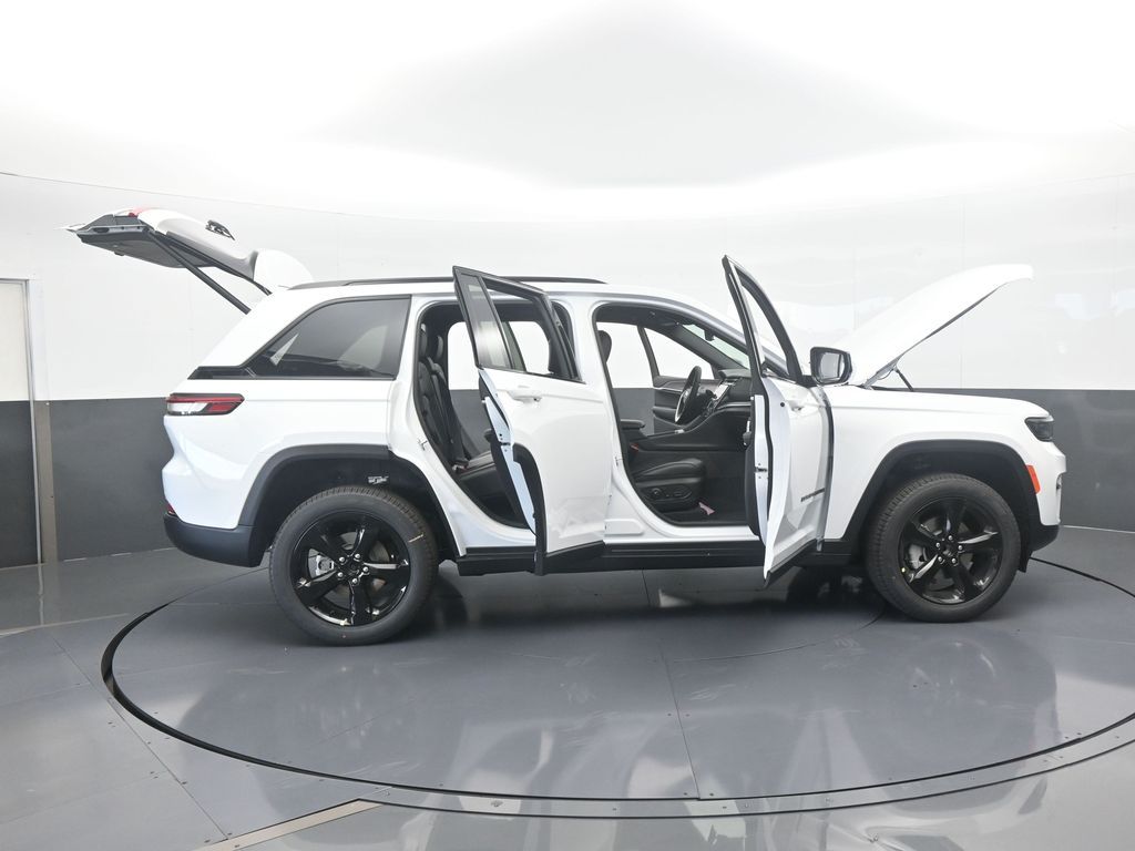 New 2025 Bright White Clearcoat Jeep Limited image 67