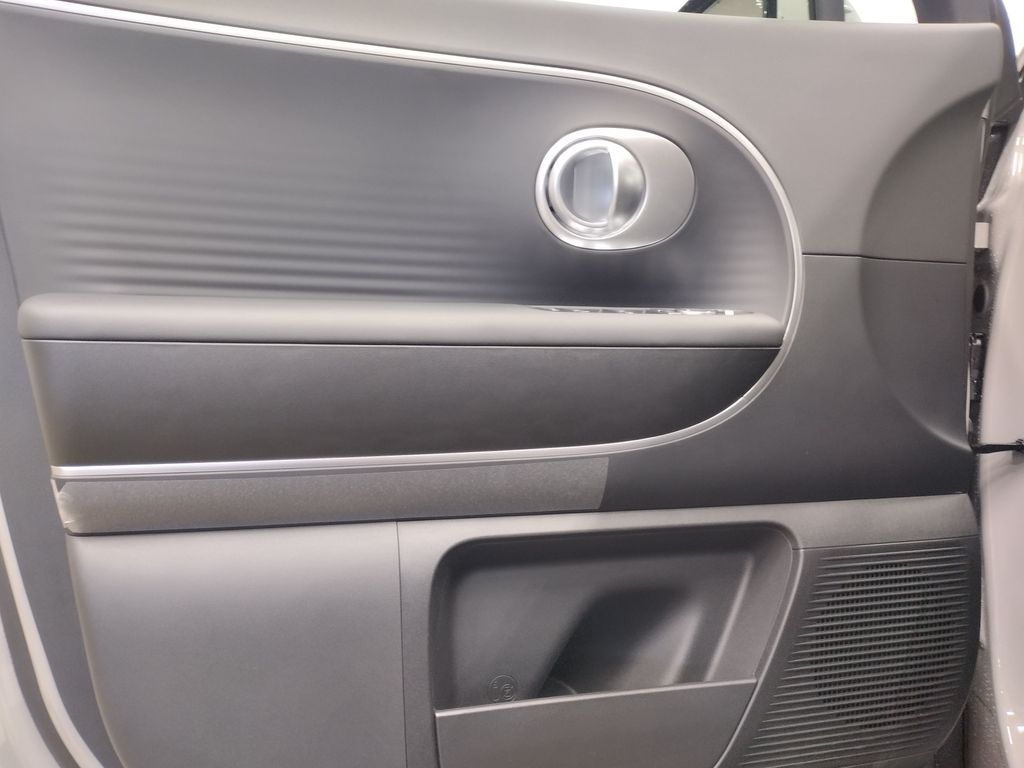 2026 Hyundai Ioniq 9 RWD S