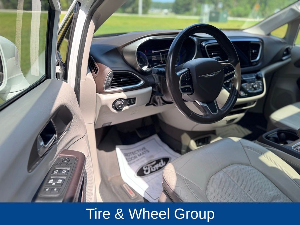 2018 Chrysler Pacifica Touring L Plus