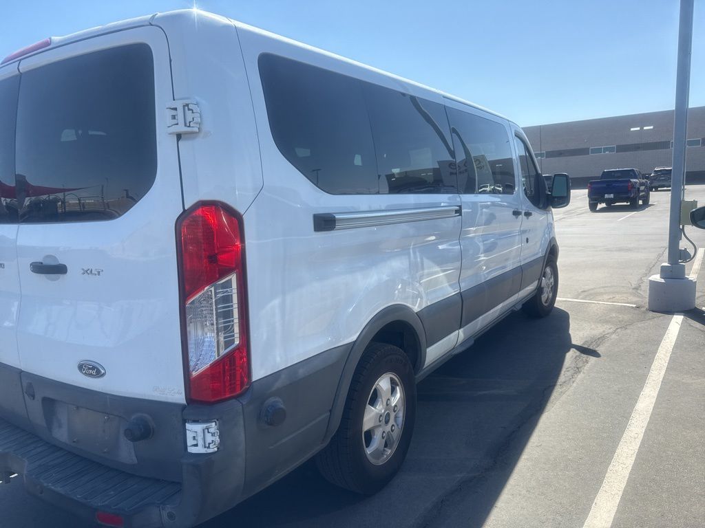 Thumbnail: 2018 Ford Transit Series - 4