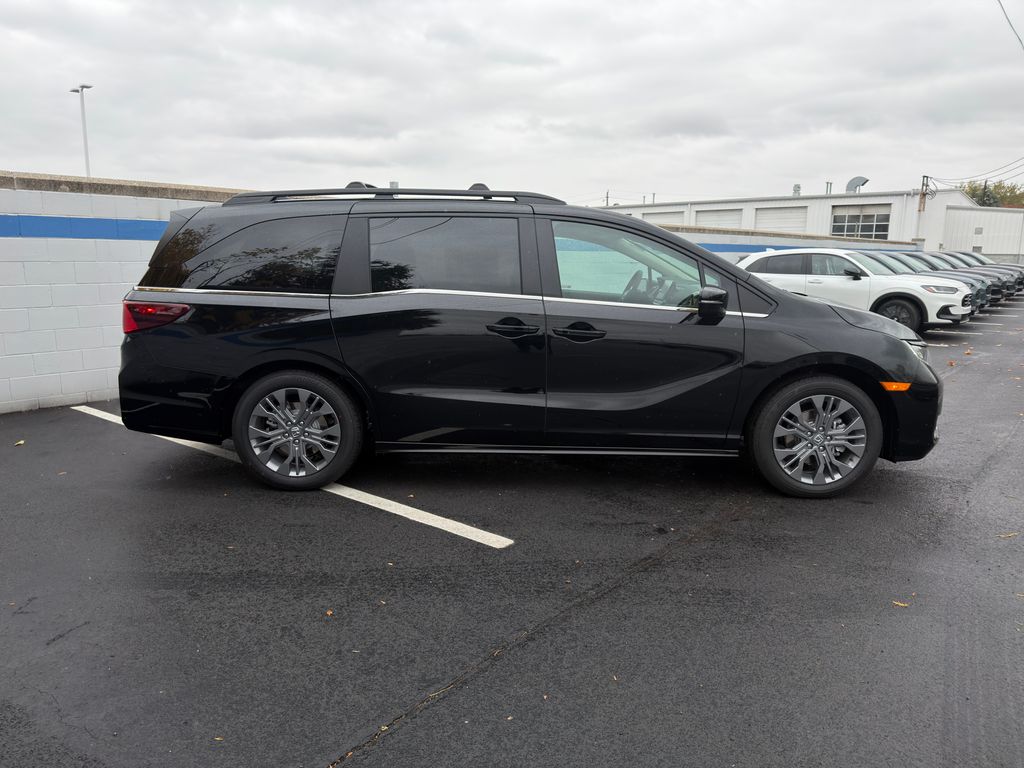 Thumbnail: 2026 Honda Odyssey - 6