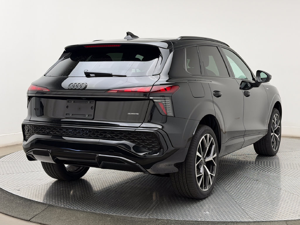 Thumbnail: 2026 Audi Q3 - 7