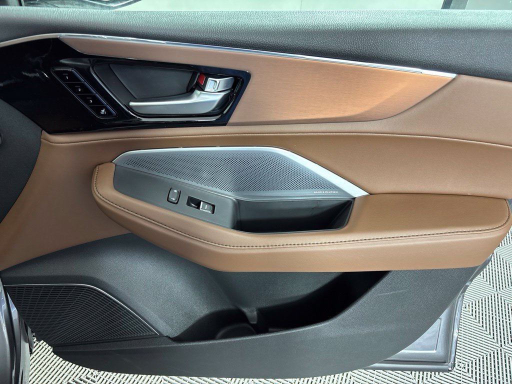 Thumbnail: 2026 Acura MDX - 9
