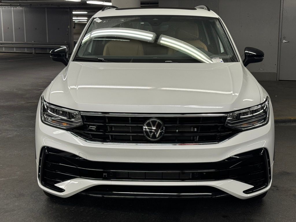 2024 Volkswagen Tiguan 2.0T SE R-Line Black 29