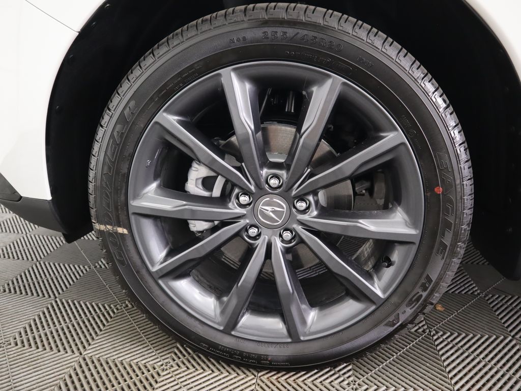 Thumbnail: 2025 Acura RDX - 32