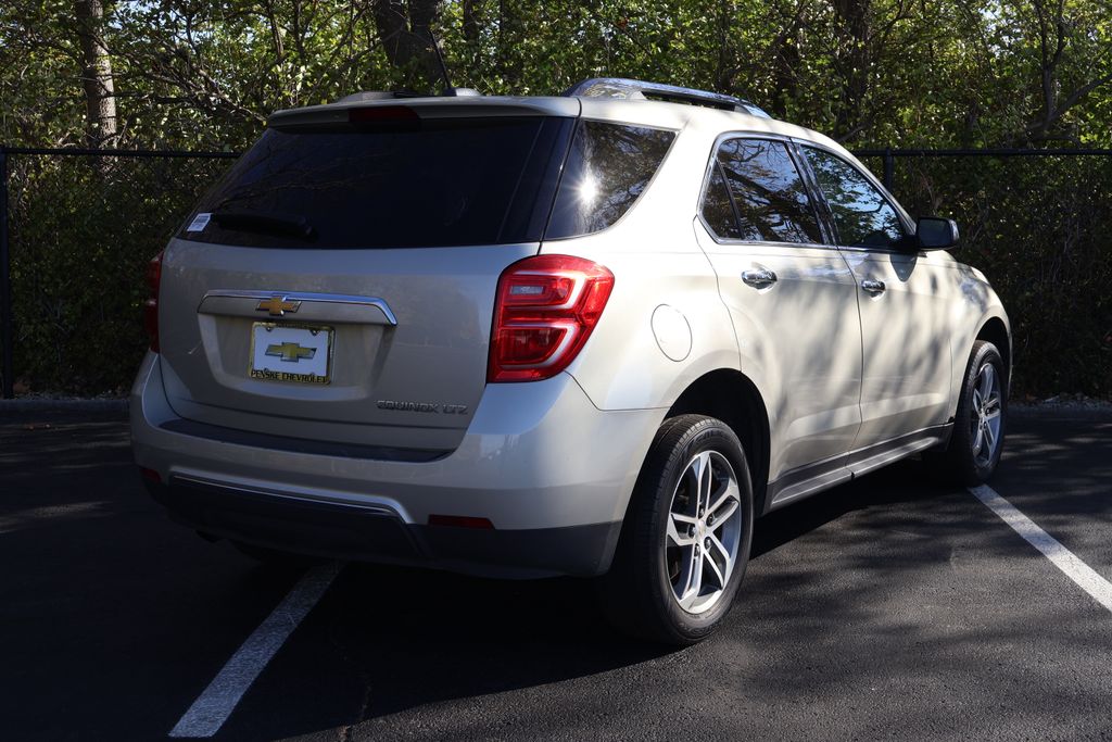 Thumbnail: 2016 Chevrolet Equinox - 8