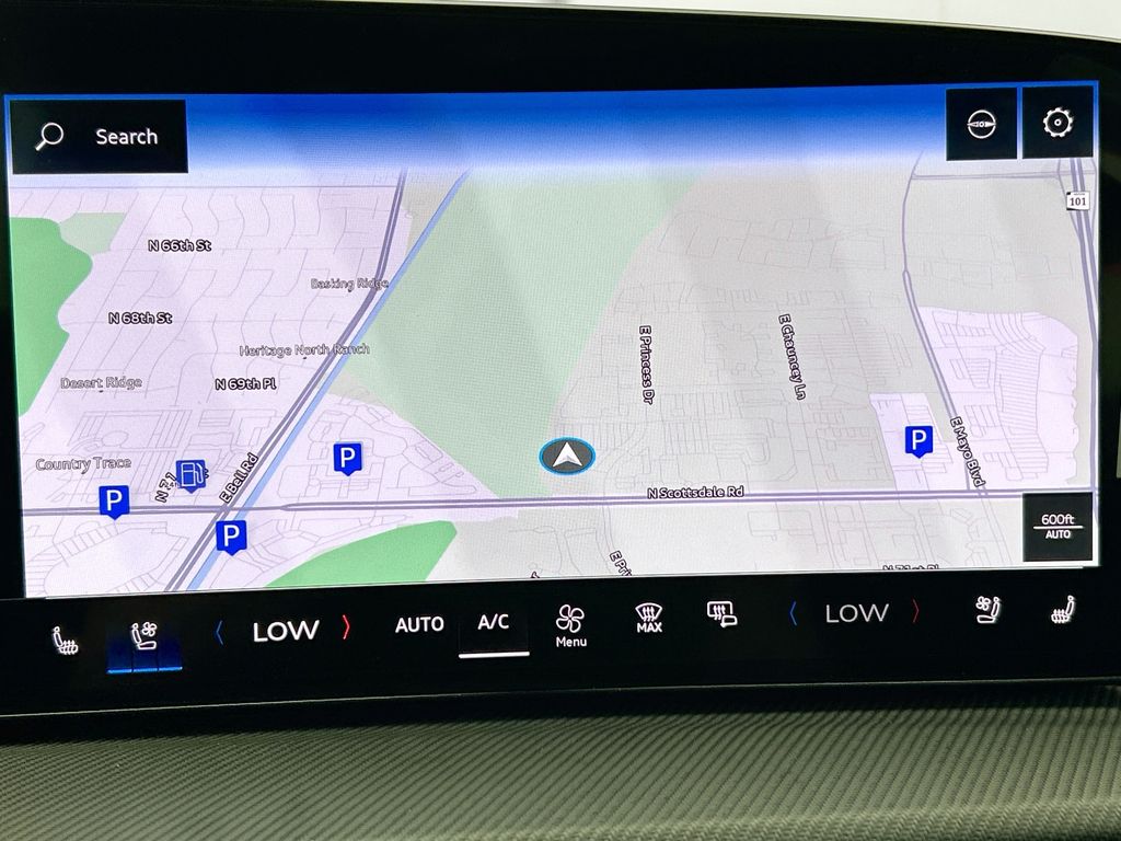 Thumbnail: 2025 Audi SQ5 - 14