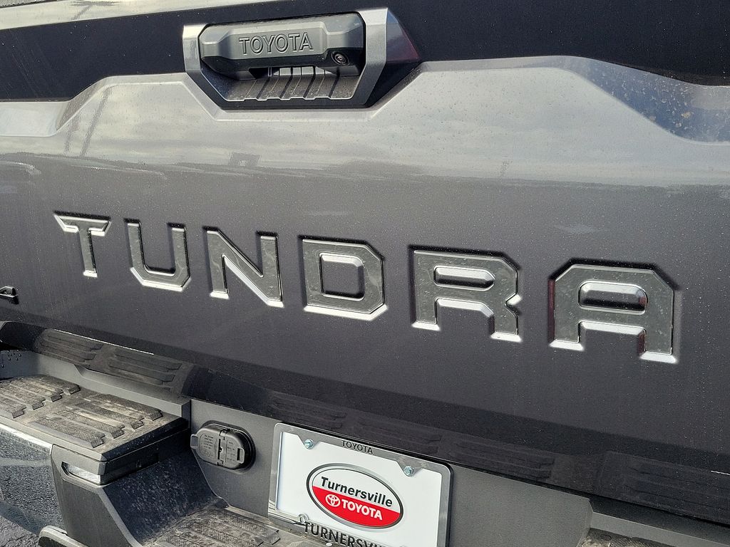 2024 Toyota Tundra SR5 5