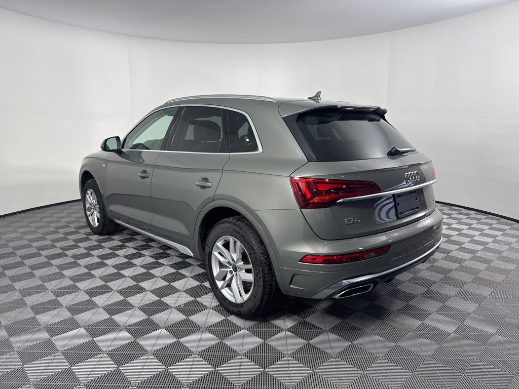 2023 Audi Q5 e Premium 4