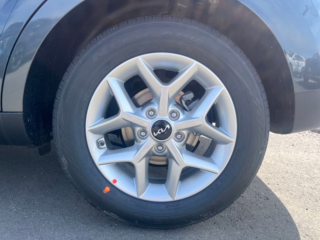 2025 Kia Soul S photo