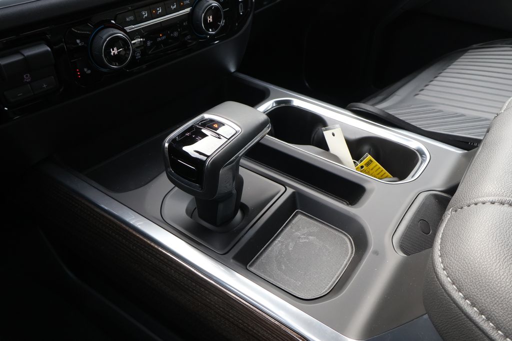 Thumbnail: 2024 Chevrolet Silverado 1500 - 30