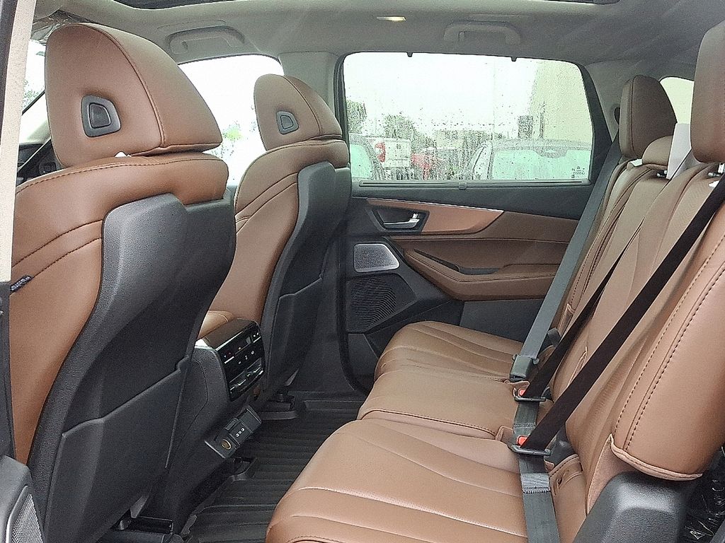 Thumbnail: 2026 Acura MDX - 8