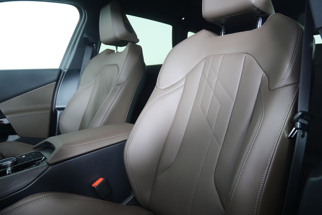 Thumbnail: 2026 BMW X3 - 10