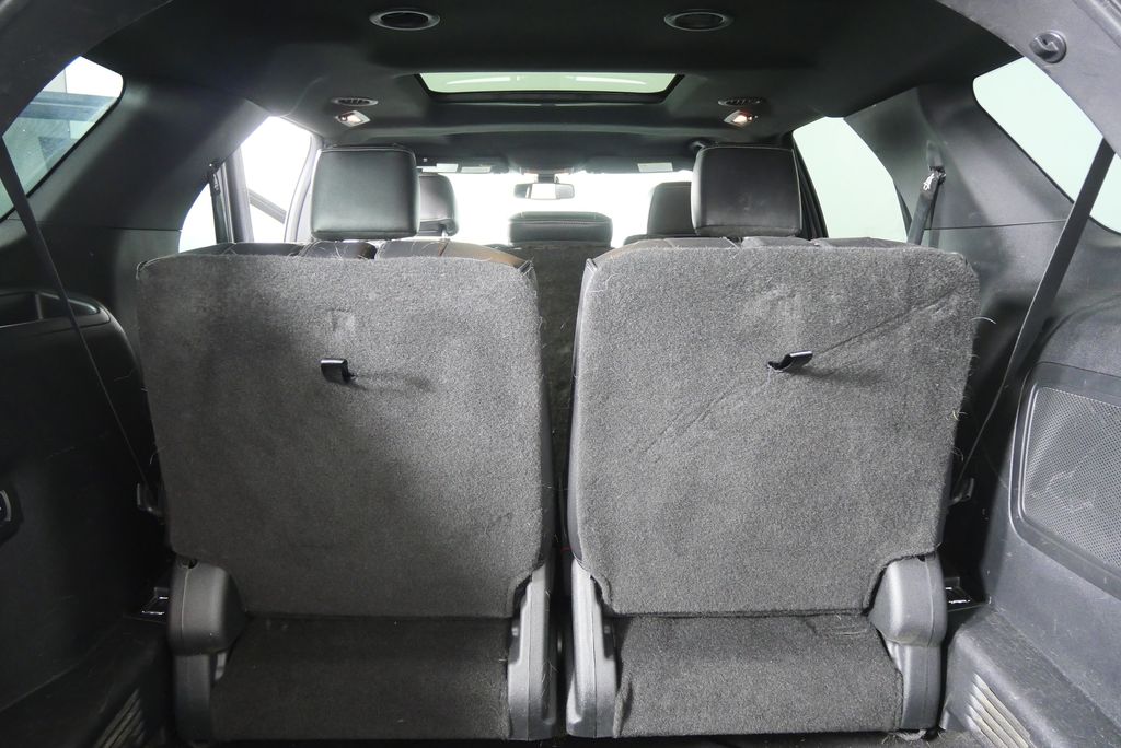 Thumbnail: 2017 Ford Explorer - 17