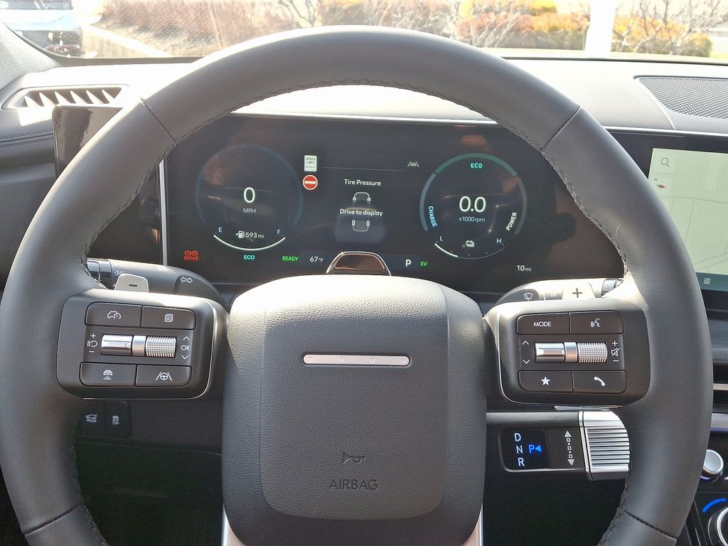2025 Hyundai Santa Fe Limited 9