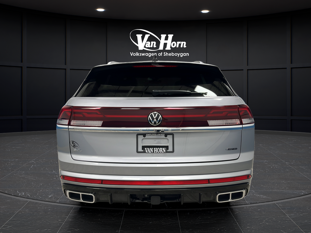 Used 2024 Silver Mist Metallic Volkswagen 2.0T SEL R-Line image 6