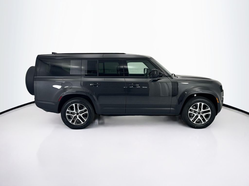 Thumbnail: 2026 Land Rover Defender - 4