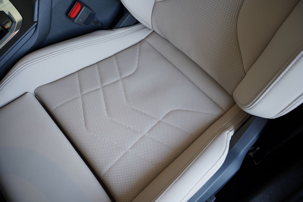 Thumbnail: 2026 BMW 2 Series - 11