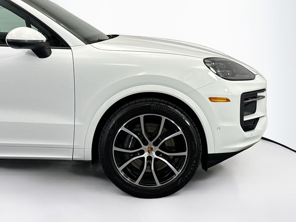 Thumbnail: 2026 Porsche Cayenne - 11