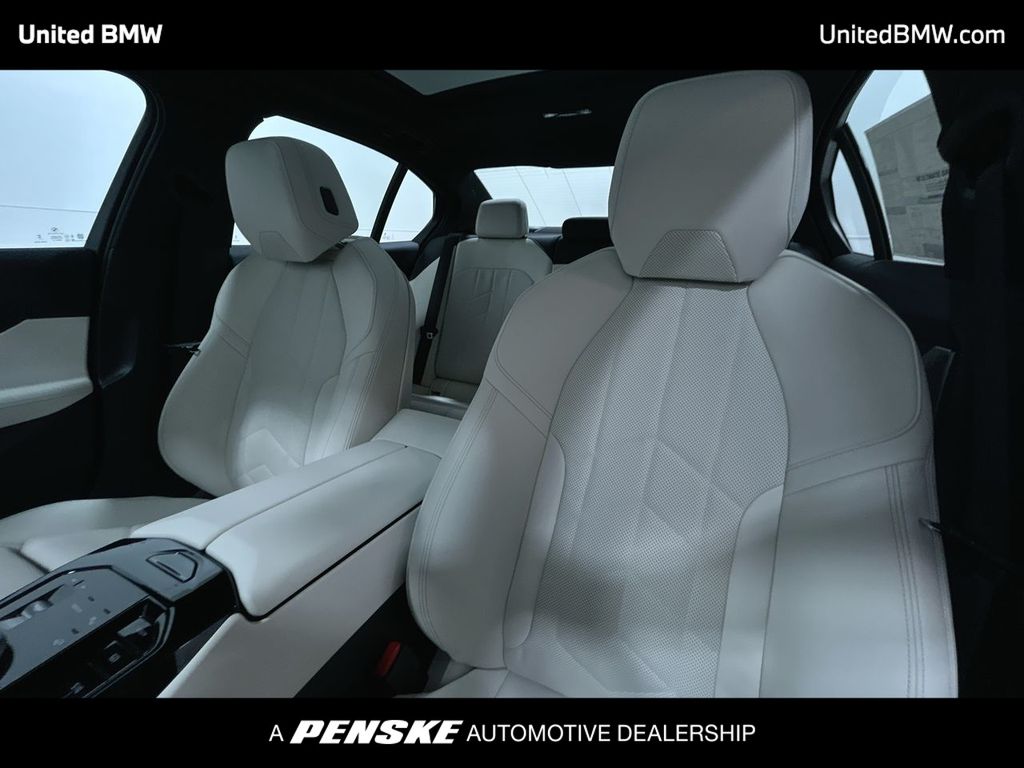 Thumbnail: 2026 BMW 5 Series - 13