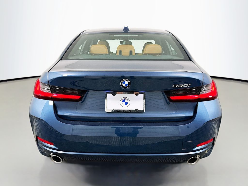 Thumbnail: 2026 BMW 3 Series - 6