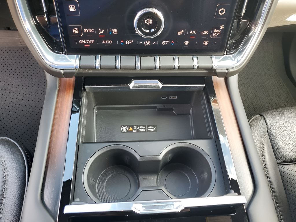 Used Car 2025 Gmc Yukon  Denali For Sale Under $80,000 In Austin, Texas