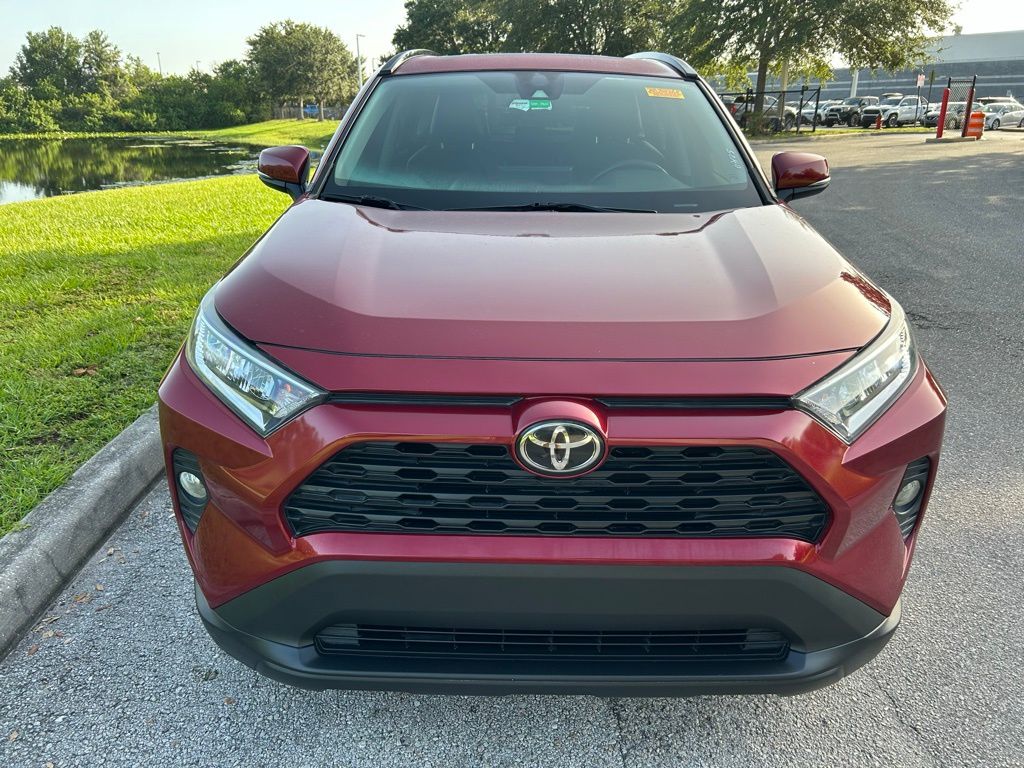 Thumbnail: 2019 Toyota RAV4 - 8