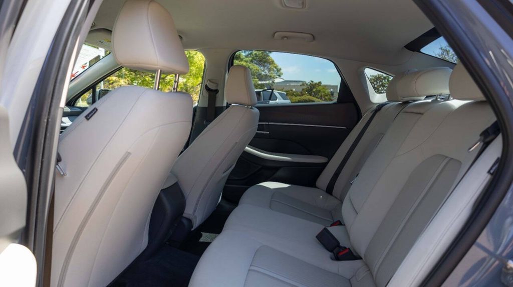 Used 2024 Hyundai Sonata SEL 4D Sedan