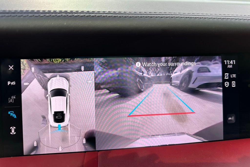 Thumbnail: 2022 Porsche Taycan - 29