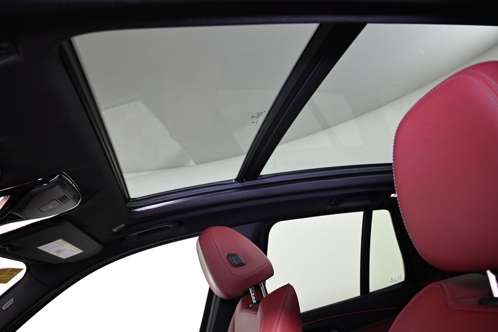 Thumbnail: 2024 BMW X3 - 21