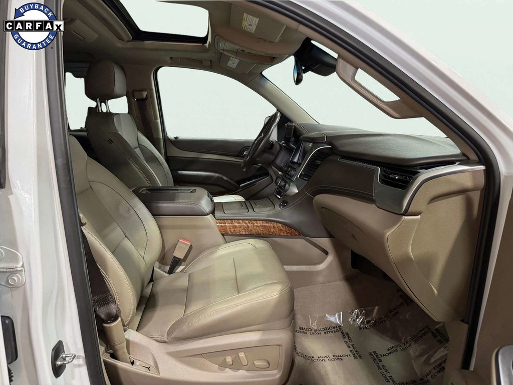 Used 2019 White Chevrolet Premier image 31
