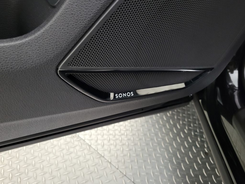 Thumbnail: 2023 Audi Q3 - 31