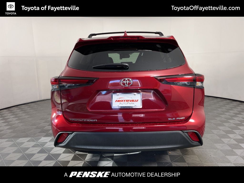 Thumbnail: 2026 Toyota Highlander - 4