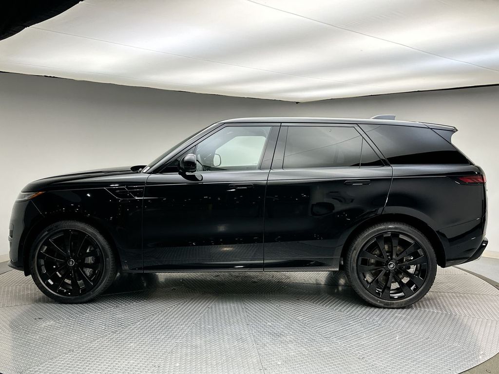 2025 Land Rover Range Rover Sport Dynamic 2