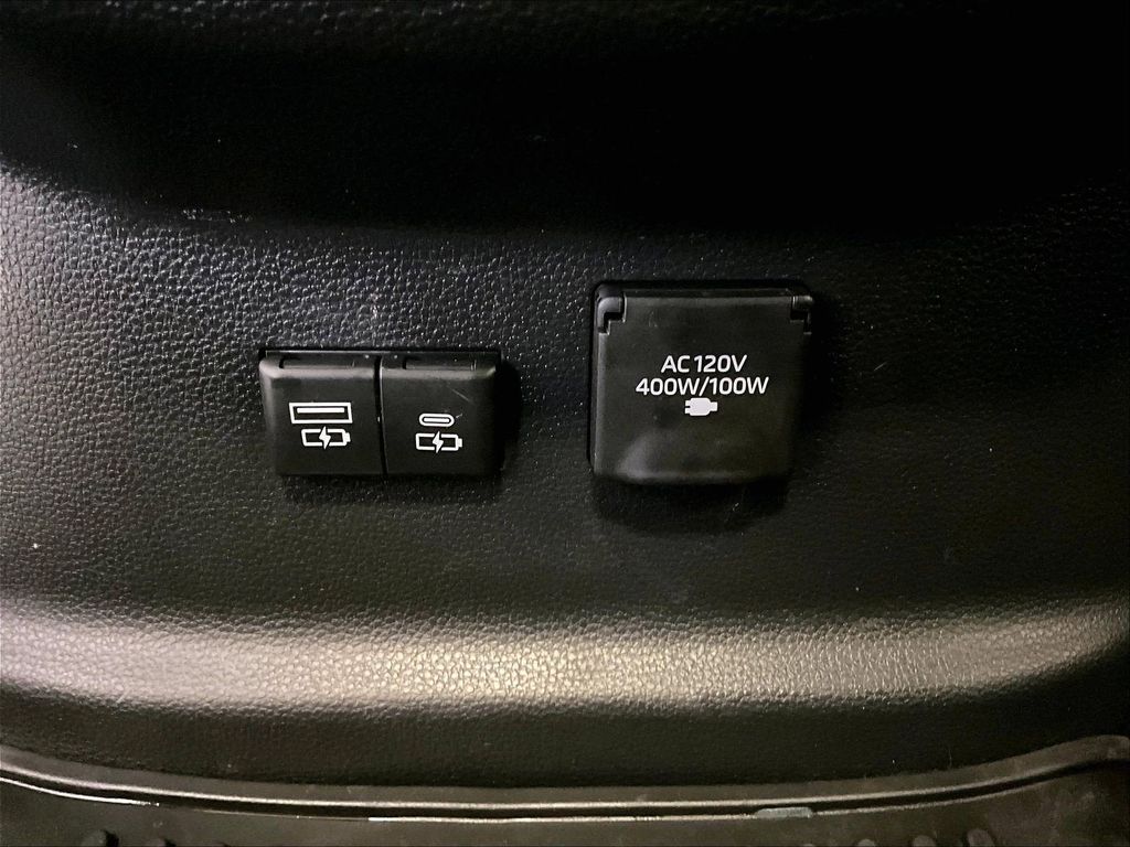 2024 Toyota Sequoia — photo 27