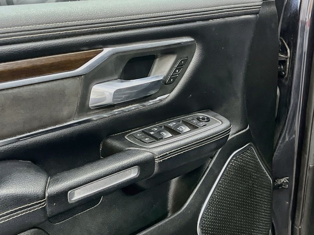 Used 2021 Maximum Steel Metallic Clearcoat Ram Laramie image 17