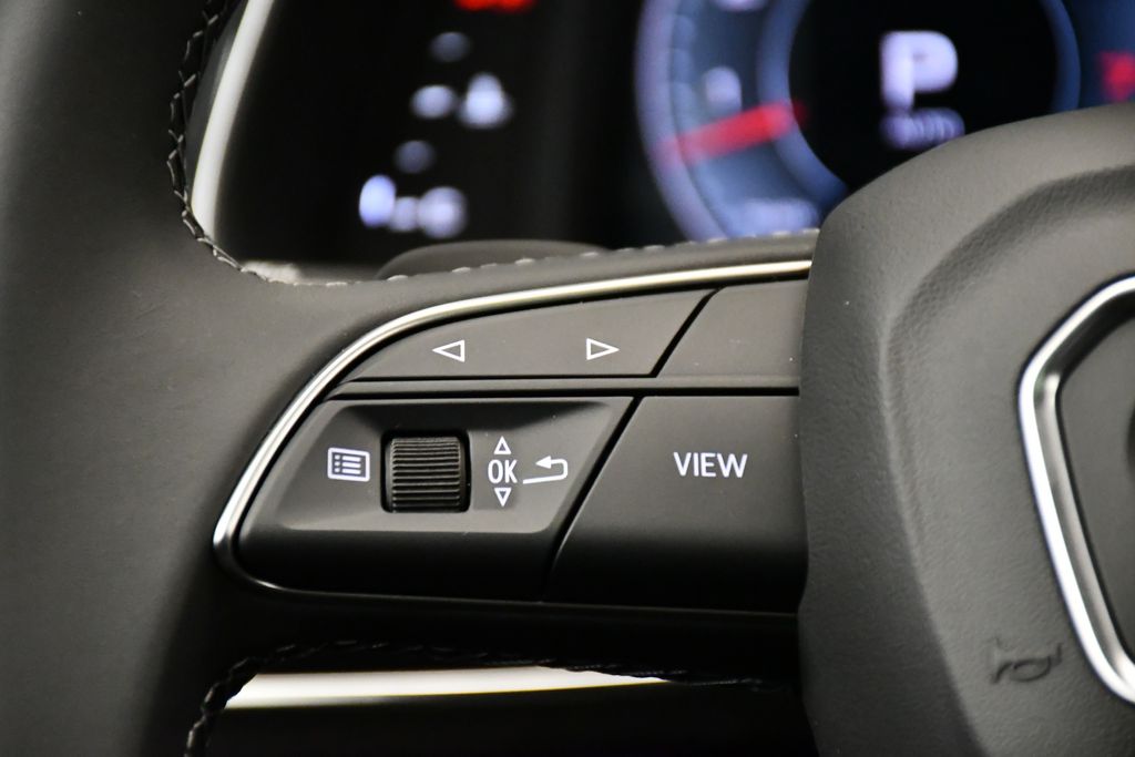 Thumbnail: 2026 Audi Q8 - 23