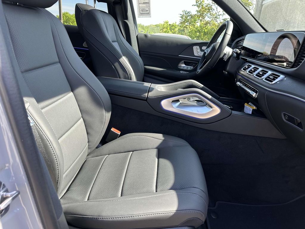 2025 Mercedes-Benz GLE 350 12
