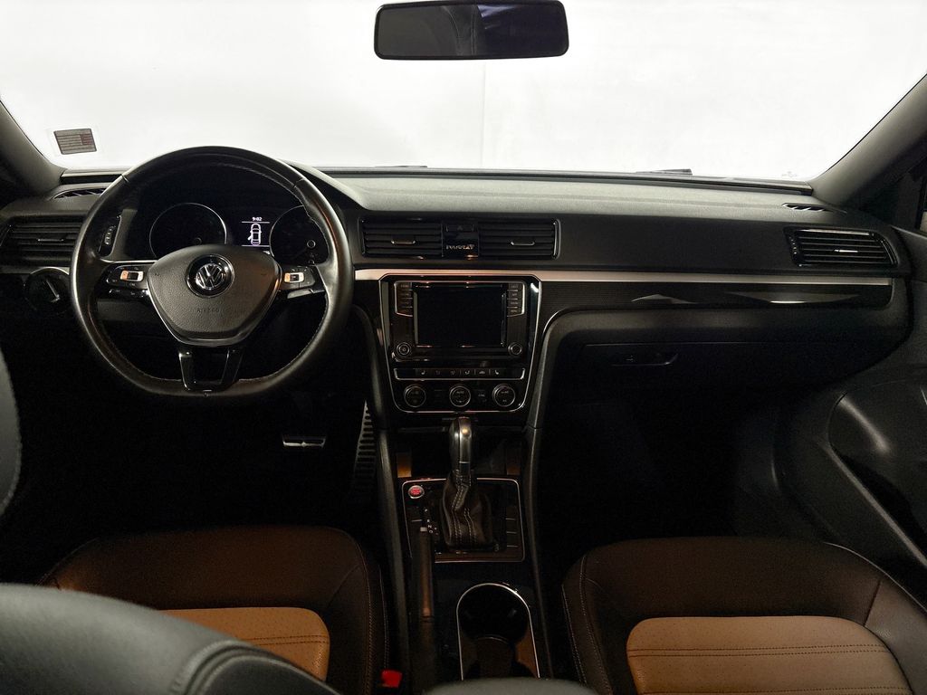 2018 Volkswagen Passat 3.6L V6 GT