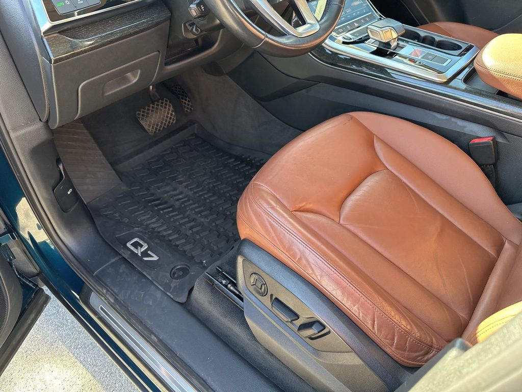 Used Car 2021 Audi Q7  For Sale Under $35,000 In Austin, Texas