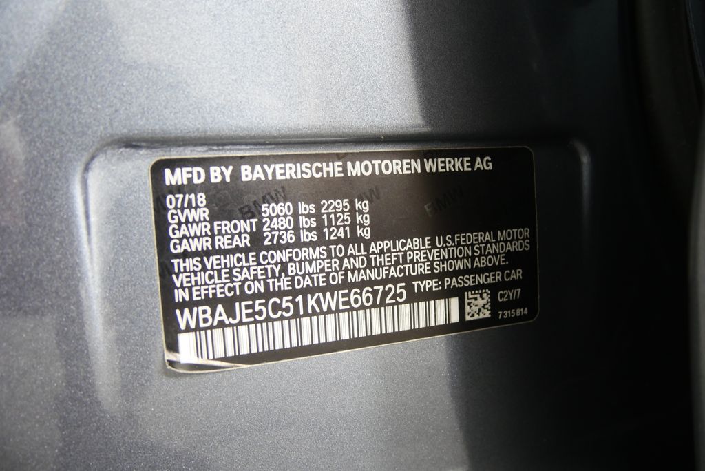 Thumbnail: 2019 BMW 5 Series - 27