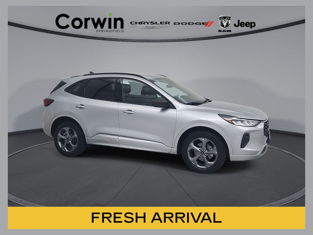 Silver Metallic 2024 Ford Escape SUV / Crossover All-Wheel Drive 8-Speed Automatic